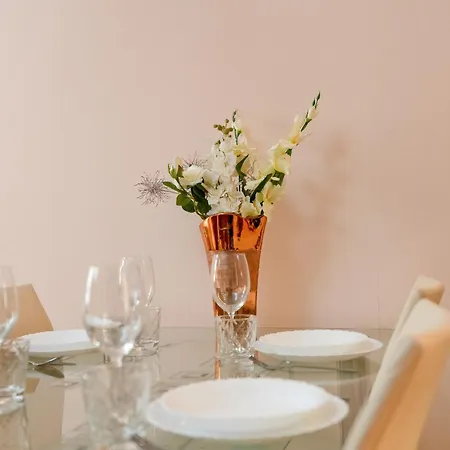 Swiety Marcin Elegant By Renters Poznań