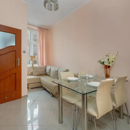 Apartman Swiety Marcin Elegant By Renters *